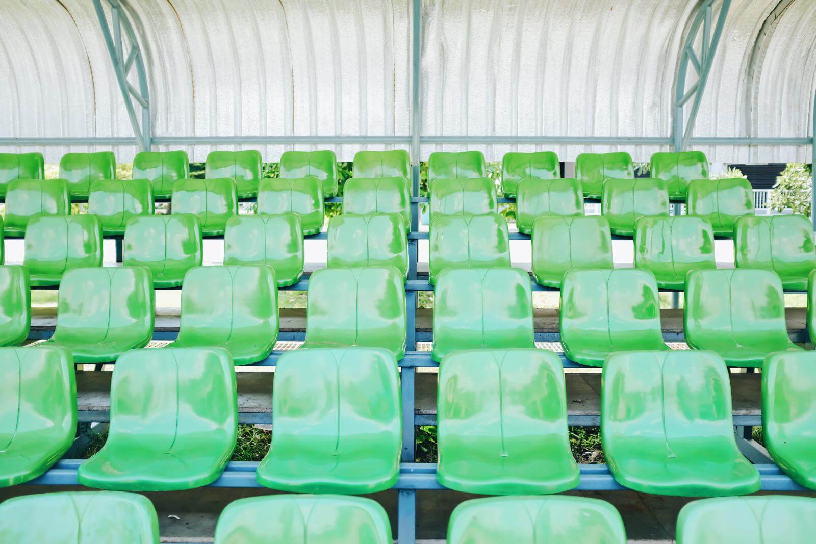 Portable bleacher seating